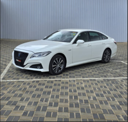 
										Toyota Crown 2018 full									