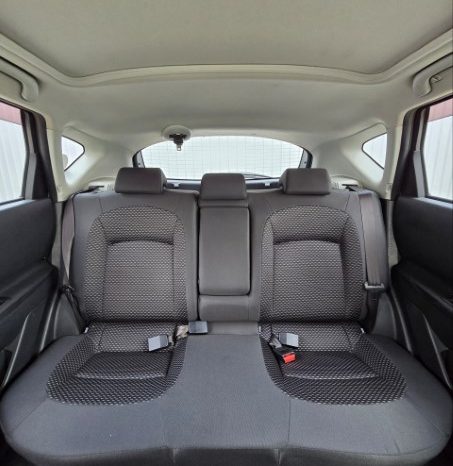 
								2012 Nissan Dualis full									