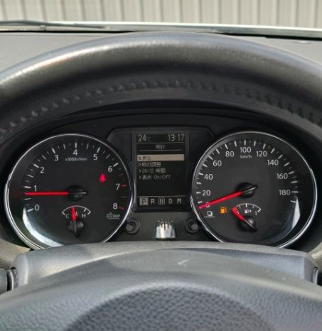 
								2012 Nissan Dualis full									