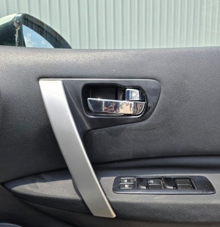 
								2012 Nissan Dualis full									