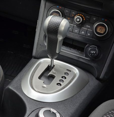 
								2012 Nissan Dualis full									