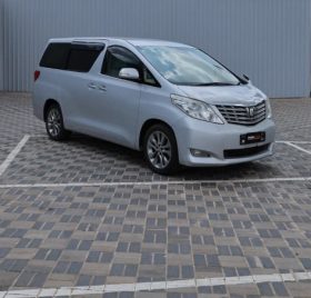 Toyota Alphard 2010