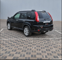 
										Nissan X-Trail 2012 full									