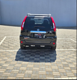 
										2012 Nissan X-Trail full									