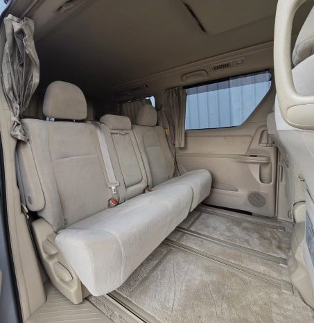 
								Toyota Alphard 2010 full									