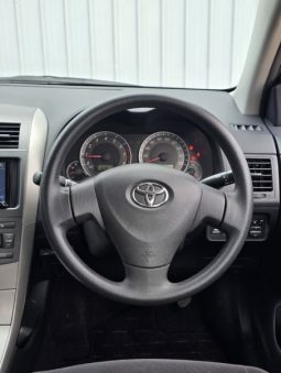 
										2012 Toyota Corolla Fielder full									