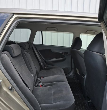 
								2012 Toyota Corolla Fielder full									