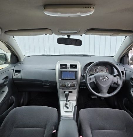 
								2012 Toyota Corolla Fielder full									