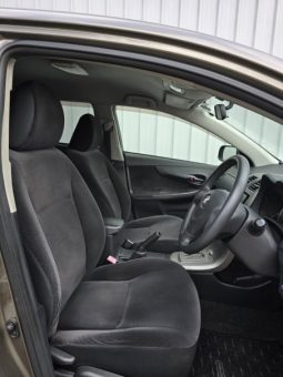 
										2012 Toyota Corolla Fielder full									