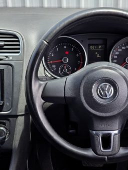 
										2012 Volkswagen Golf full									