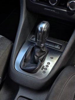 
										2012 Volkswagen Golf full									