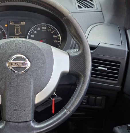 
								2012 Nissan X-Trail full									