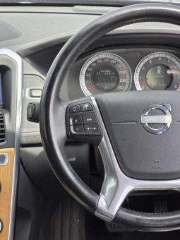 
										2012 Volvo XC60 full									