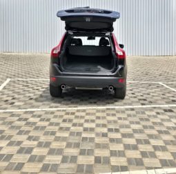 
										2012 Volvo XC60 full									