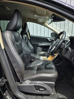 
										2012 Volvo XC60 full									