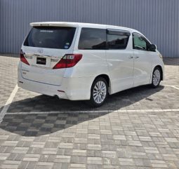 
										2012 Toyota Alphard full									