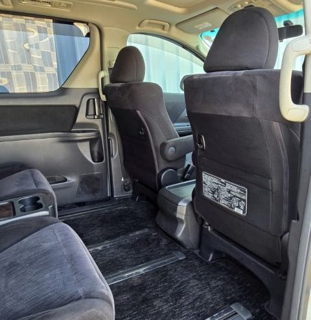 
								2012 Toyota Alphard full									