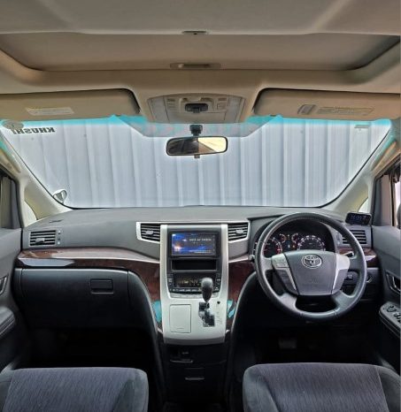 
								2012 Toyota Alphard full									