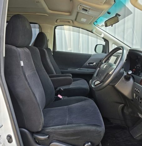 
								2012 Toyota Alphard full									