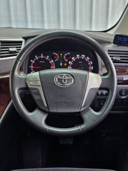 
										2012 Toyota Alphard full									