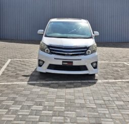 
										2012 Toyota Alphard full									