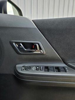 
										2012 Toyota Alphard full									