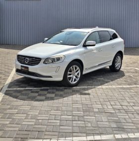 2016 Volvo XC60 D4
