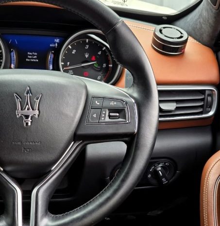 
								2018 Maserati Levante full									