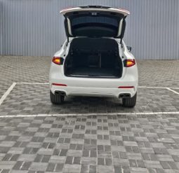 
										2018 Maserati Levante full									