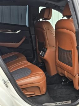 
										2018 Maserati Levante full									