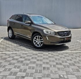 2016 Volvo XC60 D4