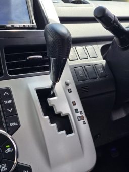 
										2010 Toyota Noah full									