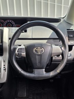 
										2010 Toyota Noah full									