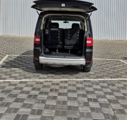 
										2012 Mitsubishi Delica full									