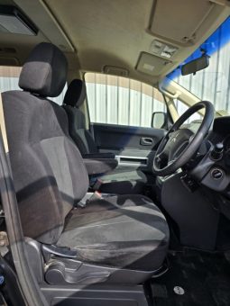 
										2012 Mitsubishi Delica full									