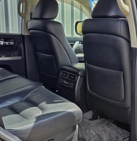 
								2012 Toyota Land Cruiser V8 full									