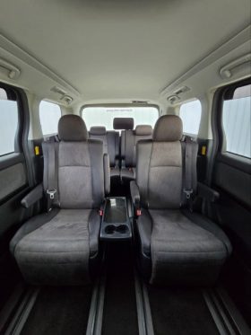 Toyota Alphard 2012