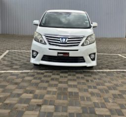 Toyota Alphard 2012