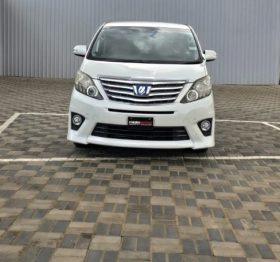 Toyota Alphard 2012