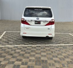
										Toyota Alphard 2012 full									