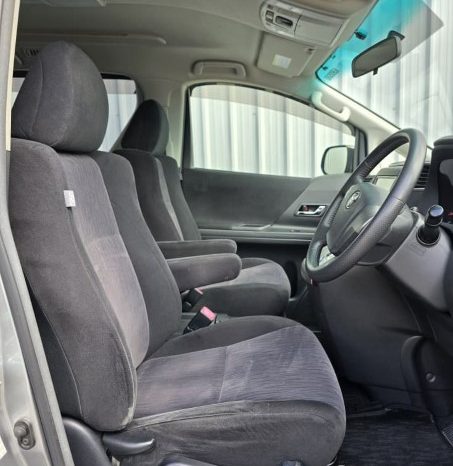 
								Toyota Alphard 2012 full									