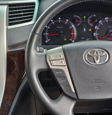 
								Toyota Alphard 2012 full									