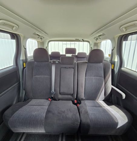 
								Toyota Alphard 2012 full									