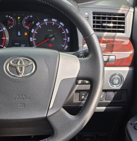 
								Toyota Alphard 2012 full									