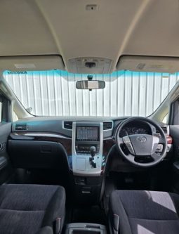 
										Toyota Alphard 2012 full									
