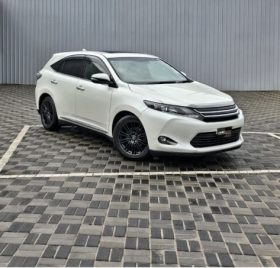 Toyota Harrier 2016