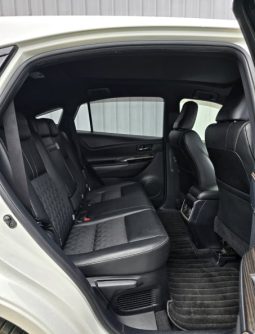 
										Toyota Harrier 2016 full									